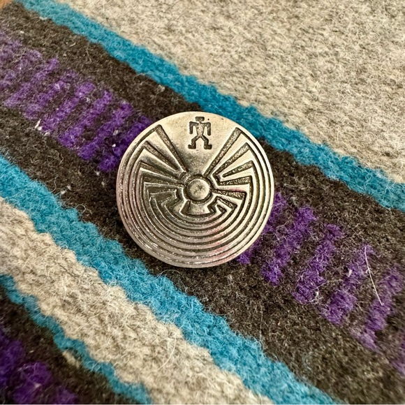 Silver Brooch Pin with Etched Southwest Design - Picture 3 of 5